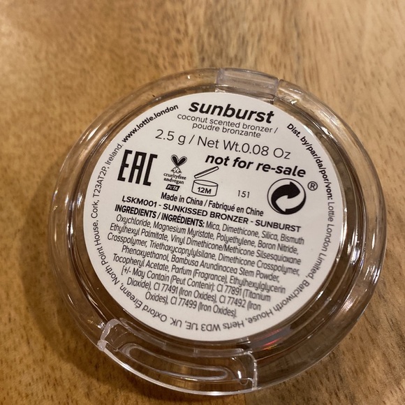 LOTTIE LONDON | Sunkissed Coconut Scented Bronzer in Sunburst - Picture 3 of 3